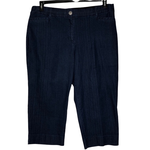 𝅺nwt - STUDIO WORKS Dark Wash Denim Cropped Jeans - Size 18 - Picture 1 of 5